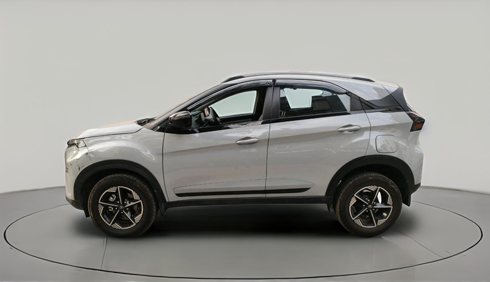 2025 Tata NEXON CREATIVE AMT 1.5 DIESEL, Diesel, Automatic, 5,160 km, exterior
