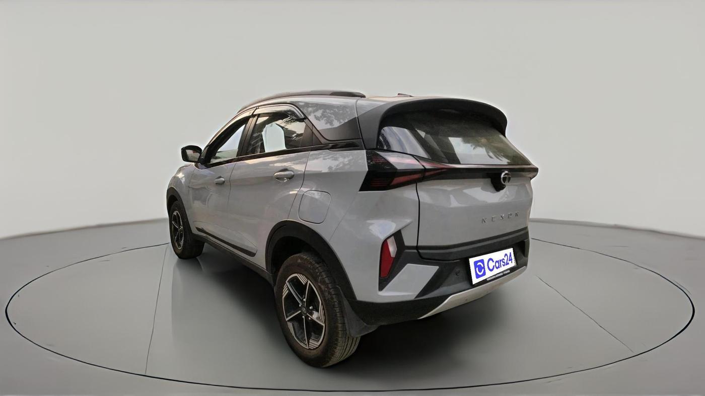 2025 Tata NEXON CREATIVE AMT 1.5 DIESEL, Diesel, Automatic, 5,160 km, exterior