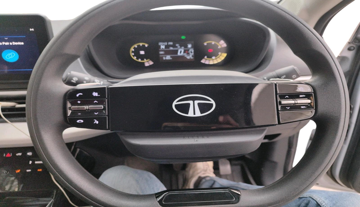 2025 Tata NEXON CREATIVE AMT 1.5 DIESEL, Diesel, Automatic, 5,160 km, interior