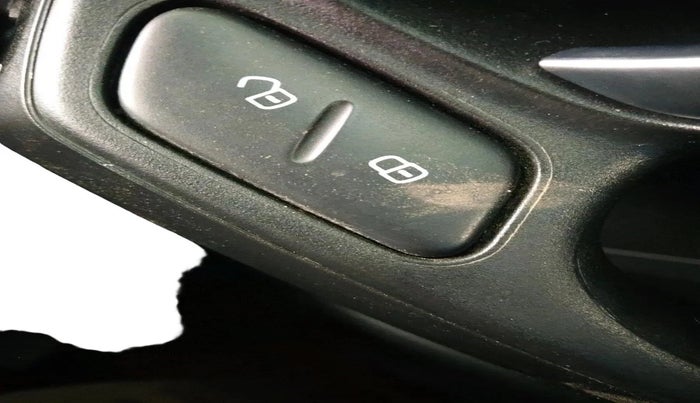 2020 Volkswagen Polo HIGHLINE PLUS 1.0, Petrol, Manual, 52,617 km, interior