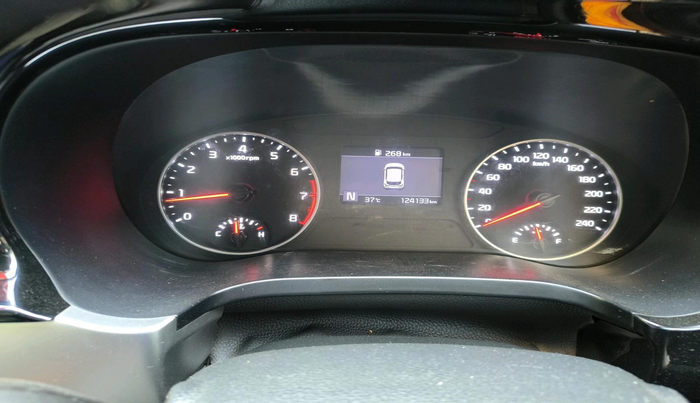 2021 KIA SELTOS HTK PLUS 1.5 IMT, Petrol, Manual, 1,24,133 km, interior