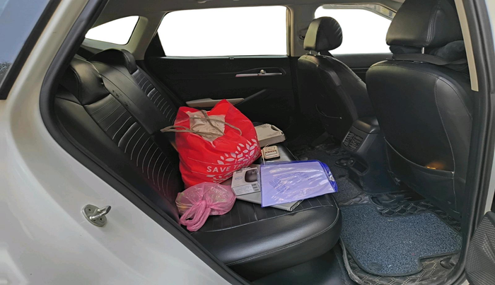 2021 KIA SELTOS HTK PLUS 1.5 IMT, Petrol, Manual, 1,24,133 km, interior
