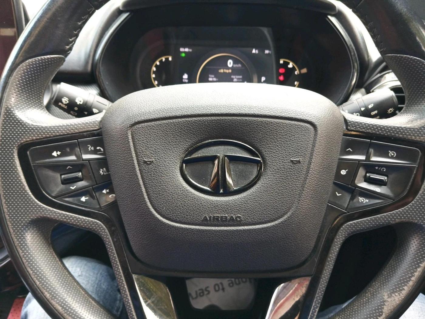 2022 Tata Safari XZA PLUS 6 S DARK EDITION, Diesel, Automatic, 33,157 km, interior