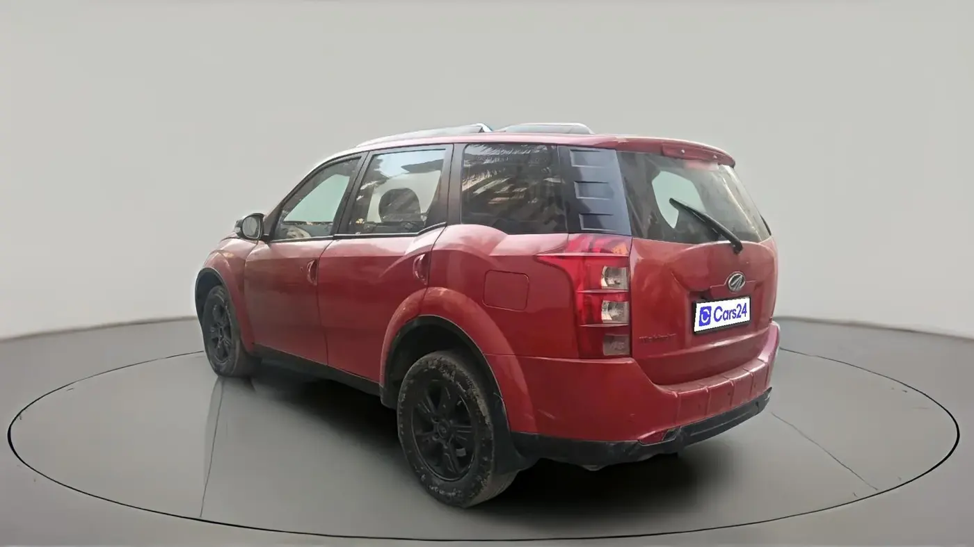 2011 Mahindra XUV500 W6, Diesel, Manual, 1,04,814 km, exterior