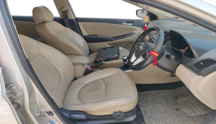 2011 Hyundai Verna FLUIDIC 1.6 VTVT SX, Petrol, Manual, 1,40,009 km, interior