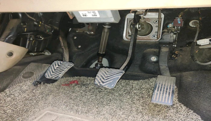 2011 Hyundai Verna FLUIDIC 1.6 VTVT SX, Petrol, Manual, 1,40,009 km, interior