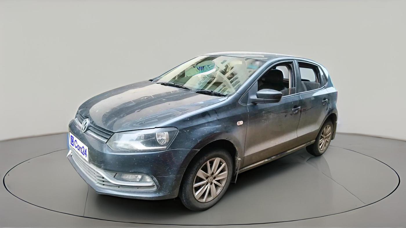 2014 Volkswagen Polo HIGHLINE1.2L, Petrol, Manual, 1,33,819 km, exterior