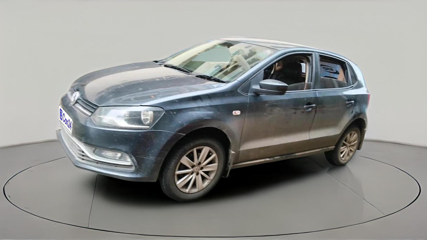 2014 Volkswagen Polo HIGHLINE1.2L, Petrol, Manual, 1,33,819 km, exterior
