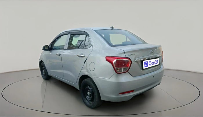 2016 Hyundai Xcent BASE 1.1, Diesel, Manual, 2,08,984 km, exterior