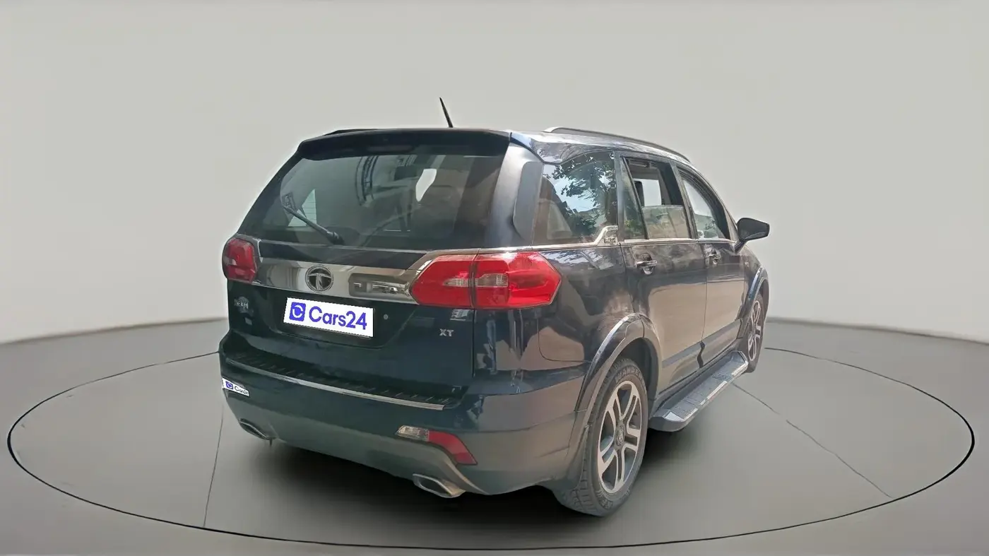2017 Tata Hexa XT 4X2 7 STR, Diesel, Manual, 30,821 km, exterior