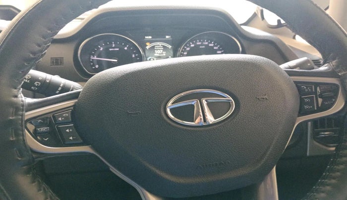 2017 Tata Hexa XT 4X2 7 STR, Diesel, Manual, 30,821 km, interior