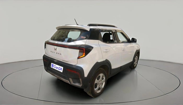 2024 Mahindra XUV 3XO MX3 1.2 L TCMPFi, Petrol, Manual, 8,409 km, exterior