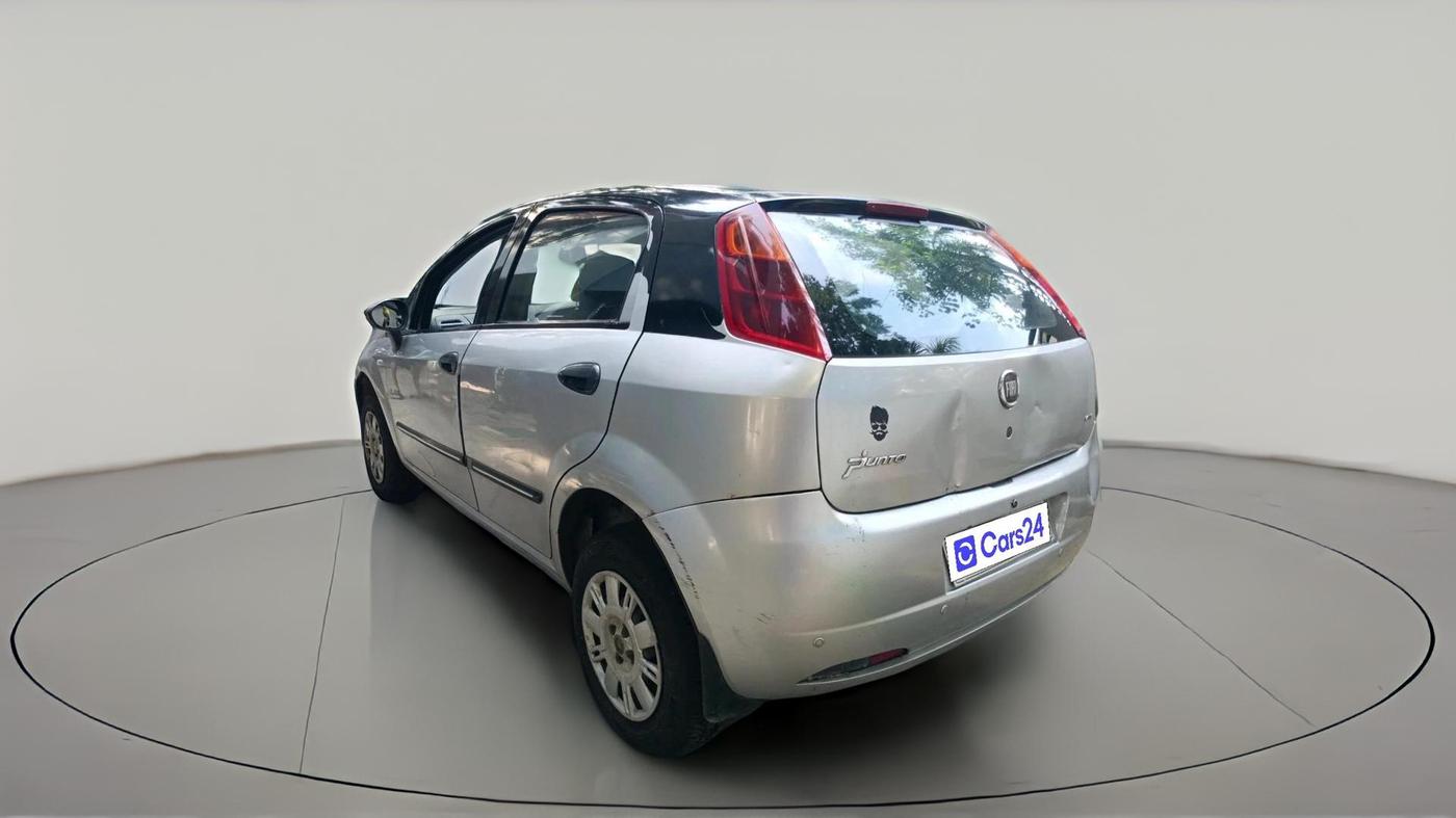 2010 Fiat Grand Punto ACTIVE 1.3, Diesel, Manual, 1,34,117 km, exterior