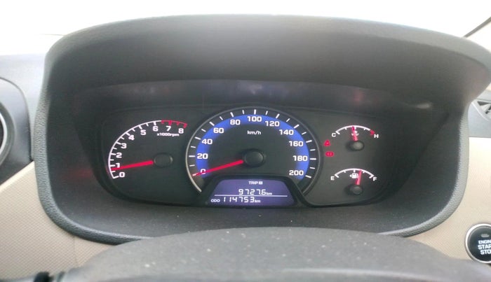 2017 Hyundai Xcent SX 1.2 (O), Petrol, Manual, 1,14,753 km, interior