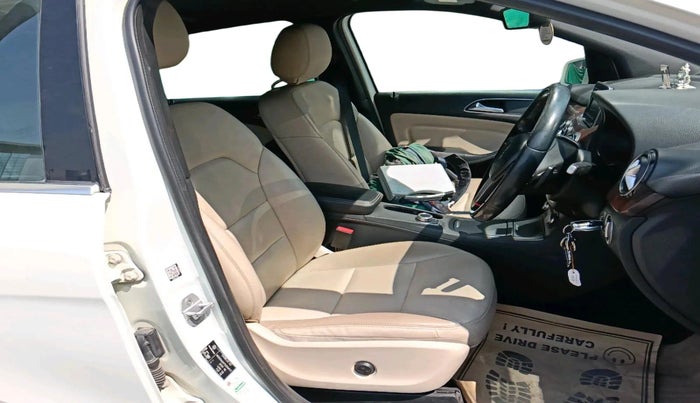 2014 Mercedes Benz B Class B180, Diesel, Automatic, 95,525 km, interior