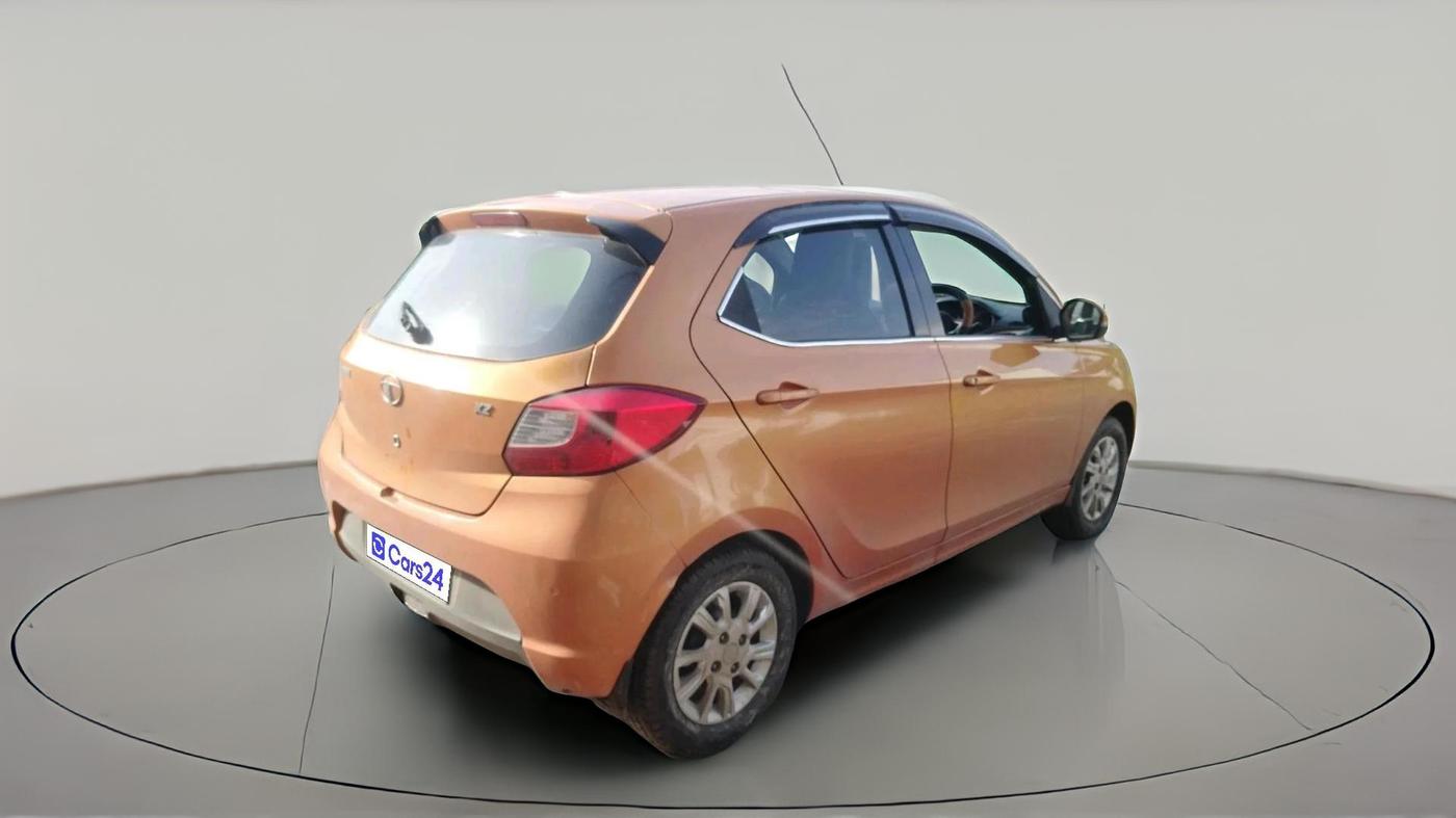 2017 Tata Tiago XZ PETROL, CNG, Manual, 17,073 km, exterior