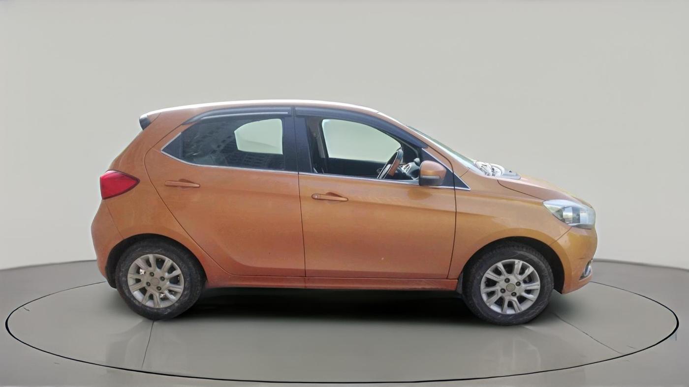 2017 Tata Tiago XZ PETROL, CNG, Manual, 17,073 km, exterior