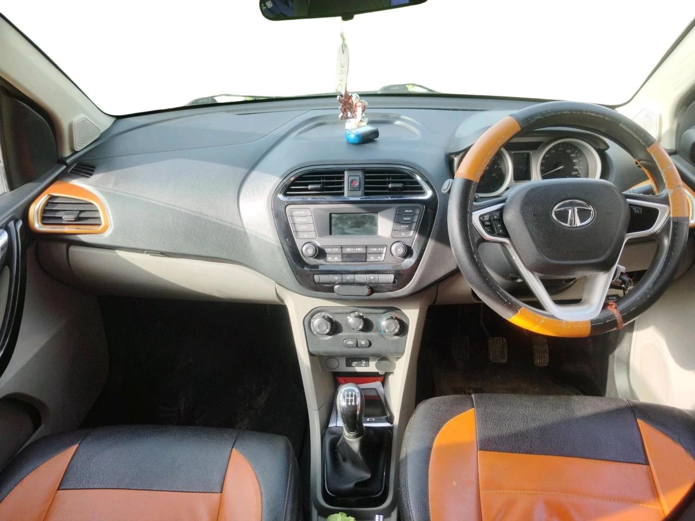 2017 Tata Tiago XZ PETROL, CNG, Manual, 17,073 km, interior