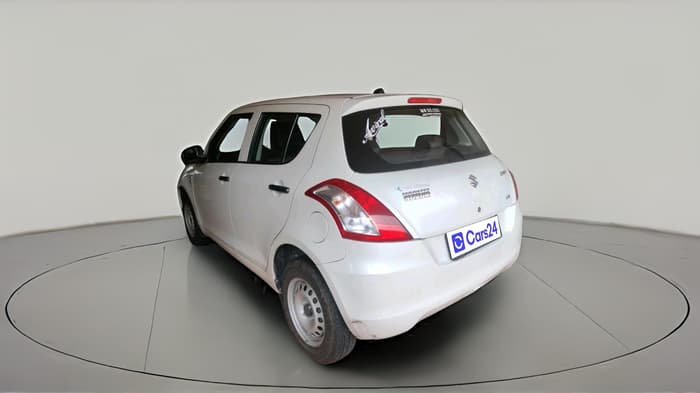 2015 Maruti Swift Dzire LXI, Petrol, Manual, 51,686 km, exterior