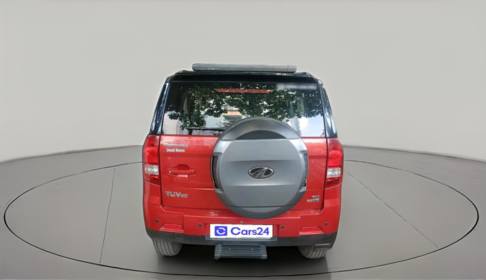 2018 Mahindra TUV300 T10 AMT DUAL TONE, Diesel, Automatic, 47,418 km, exterior