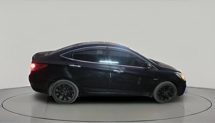 2013 Hyundai Verna FLUIDIC 1.6 VTVT SX AT, CNG, Automatic, 1,50,555 km, exterior