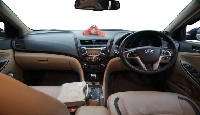 2013 Hyundai Verna FLUIDIC 1.6 VTVT SX AT, CNG, Automatic, 1,50,555 km, interior