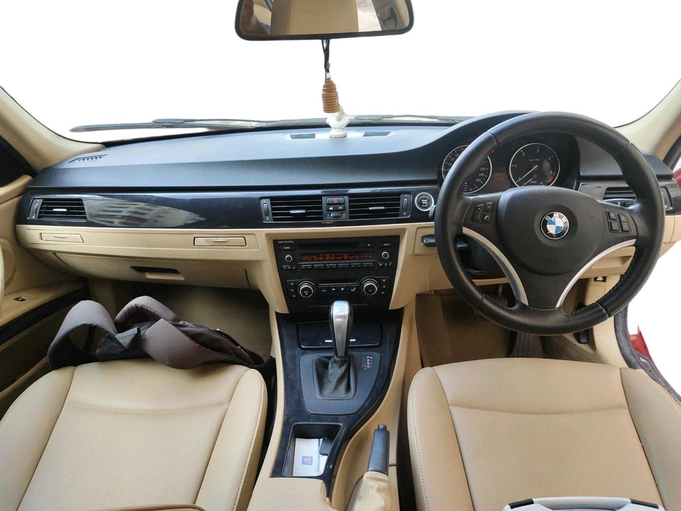 2011 BMW 3 Series 320d, Diesel, Automatic, 90,795 km, interior