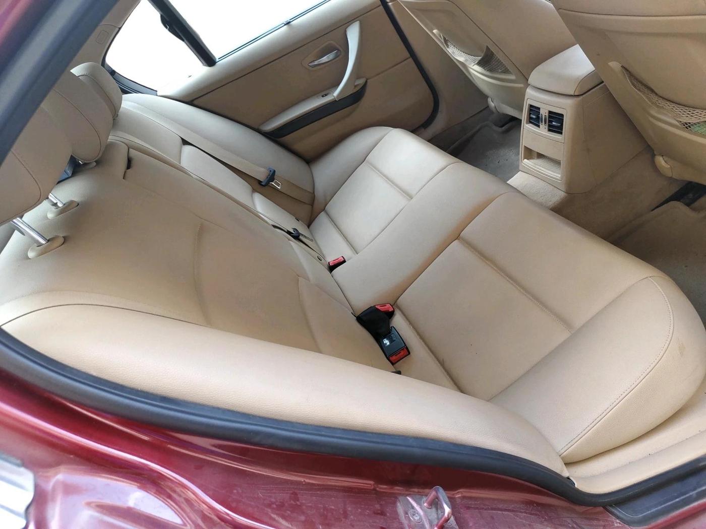 2011 BMW 3 Series 320d, Diesel, Automatic, 90,795 km, interior