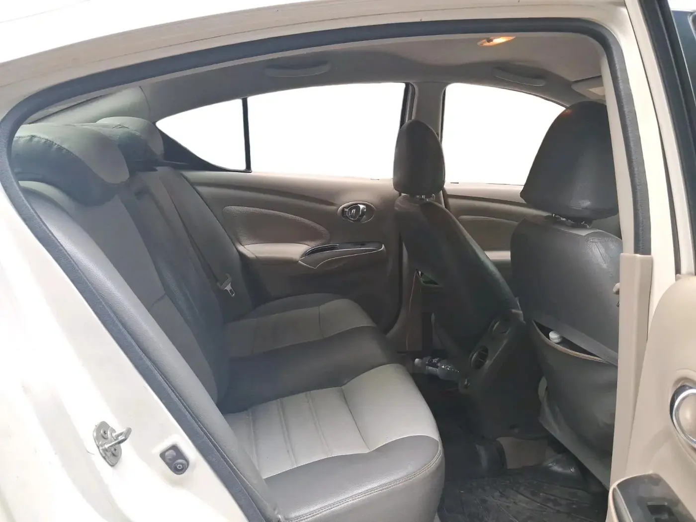 2012 Nissan Sunny XV PETROL, CNG, Manual, 1,19,968 km, interior