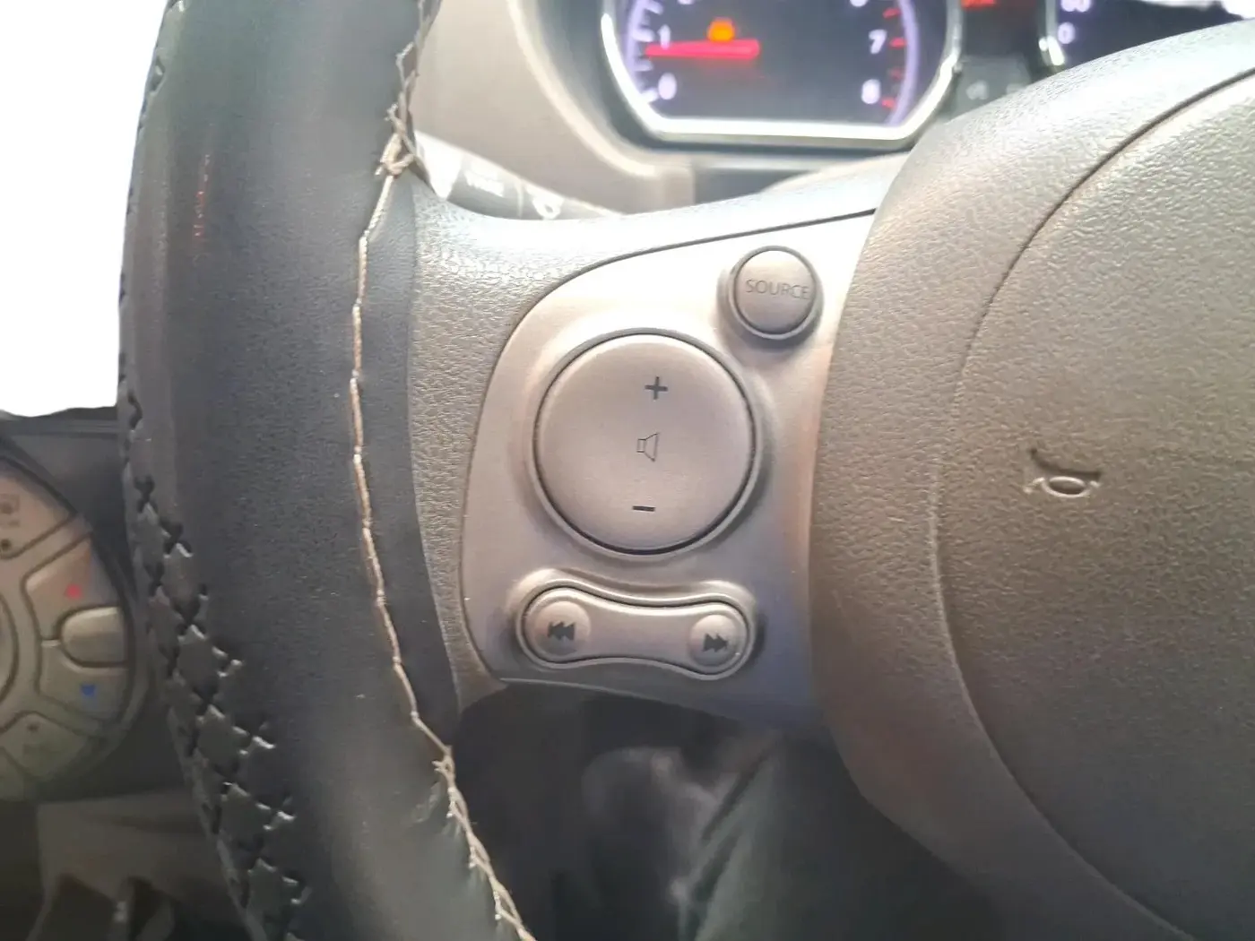 2012 Nissan Sunny XV PETROL, CNG, Manual, 1,19,968 km, interior