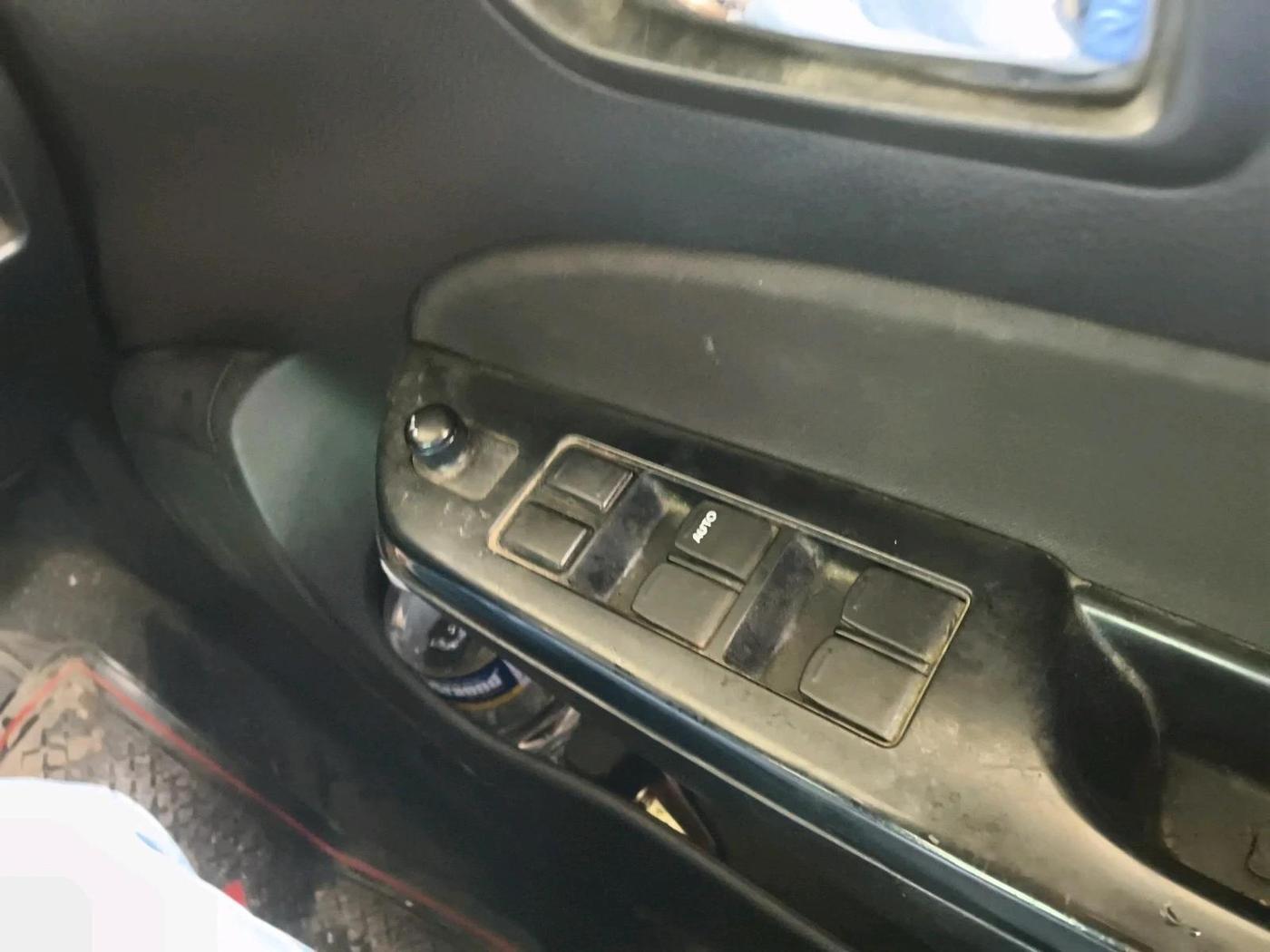 2012 Maruti Swift VDI, Diesel, Manual, 1,74,428 km, interior