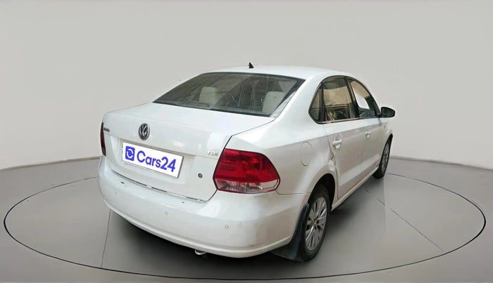 2015 Volkswagen Vento HIGHLINE 1.5 AT, Diesel, Automatic, 1,30,449 km, exterior