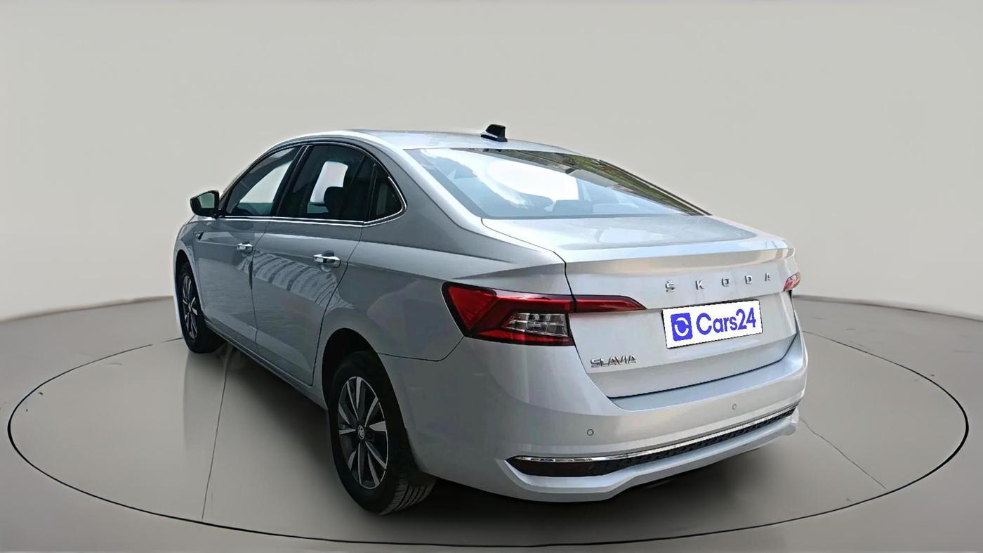 2023 Skoda SLAVIA STYLE 1.0L TSI MT, Petrol, Manual, 21,411 km, exterior
