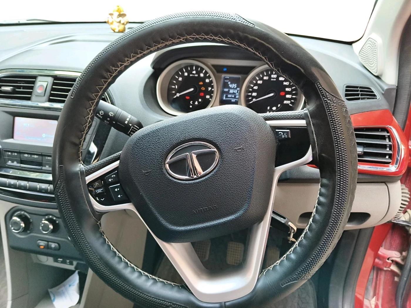 2017 Tata Tiago XZ PETROL, Petrol, Manual, 36,491 km, interior