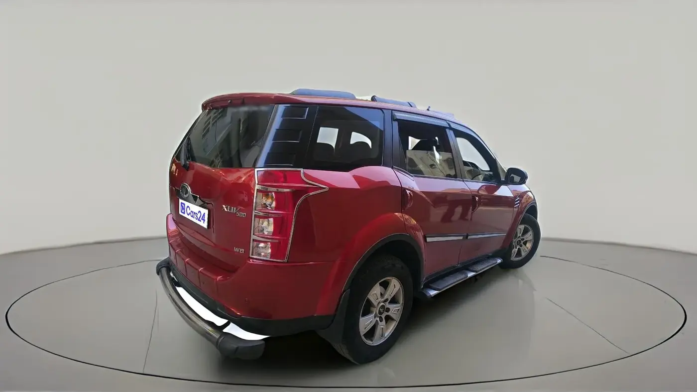 2014 Mahindra XUV500 W8, Diesel, Manual, 1,84,440 km, exterior