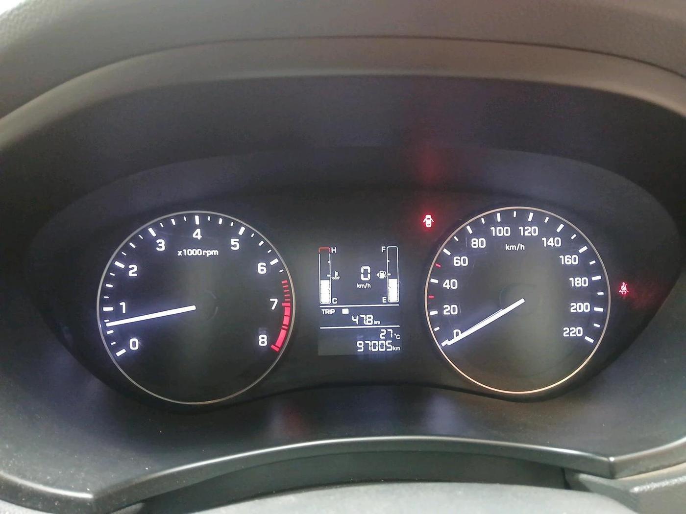 2016 Hyundai i20 Active 1.2 S, Petrol, Manual, 97,005 km, interior