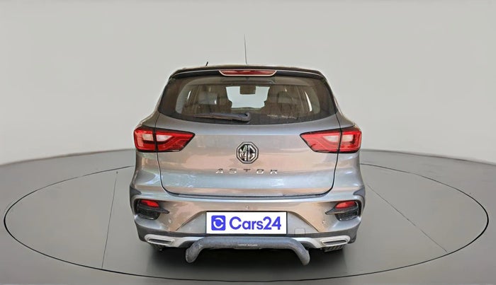 2025 MG ASTOR Sprint 1.5 MT (Ivory), Petrol, Manual, 10,171 km, exterior