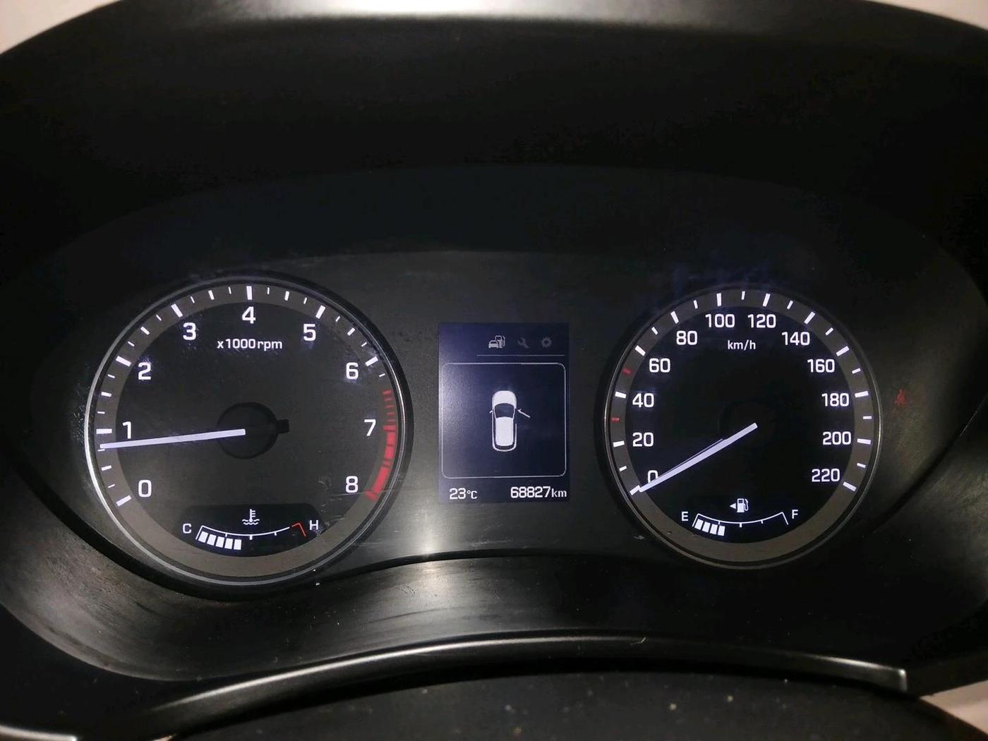 2017 Hyundai Elite i20 ASTA 1.2 (O), Petrol, Manual, 68,827 km, interior