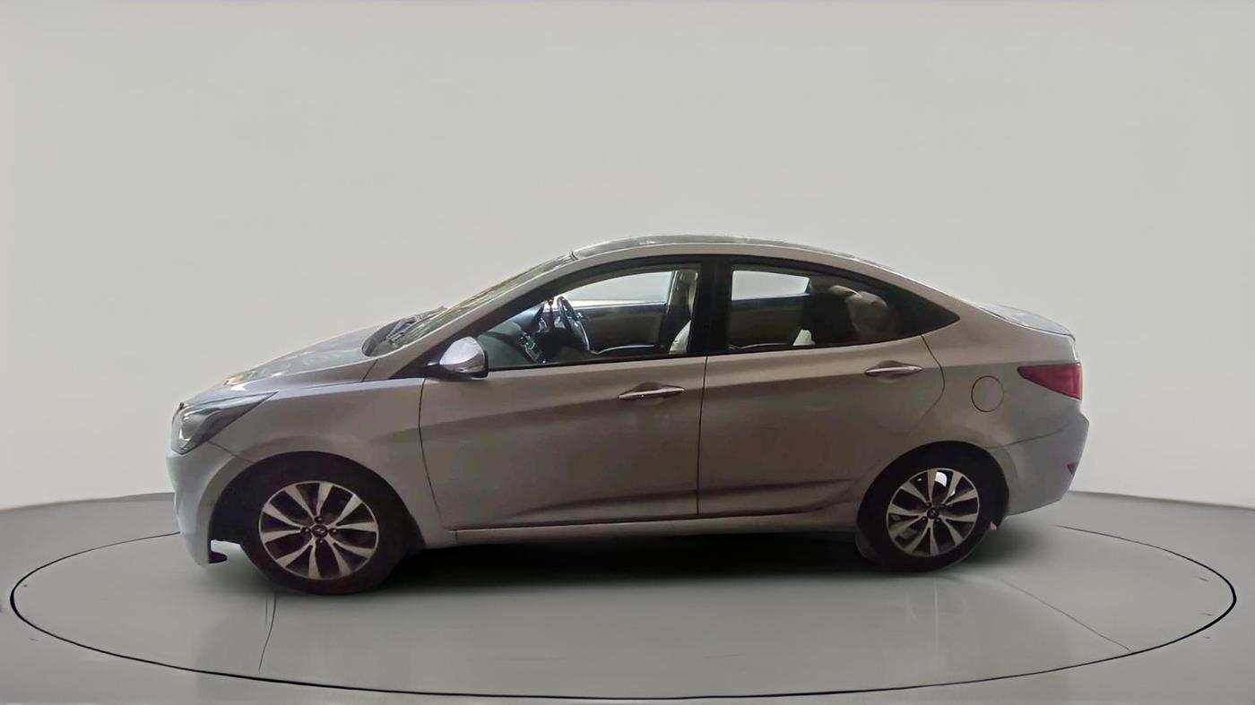 2015 Hyundai Verna FLUIDIC 1.6 CRDI S(O) 4S, Diesel, Manual, 2,74,319 km, exterior