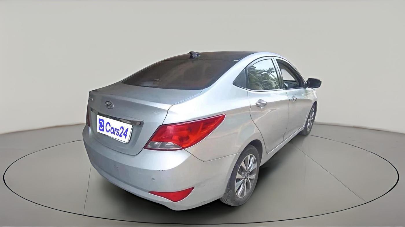 2015 Hyundai Verna FLUIDIC 1.6 CRDI S(O) 4S, Diesel, Manual, 2,74,319 km, exterior