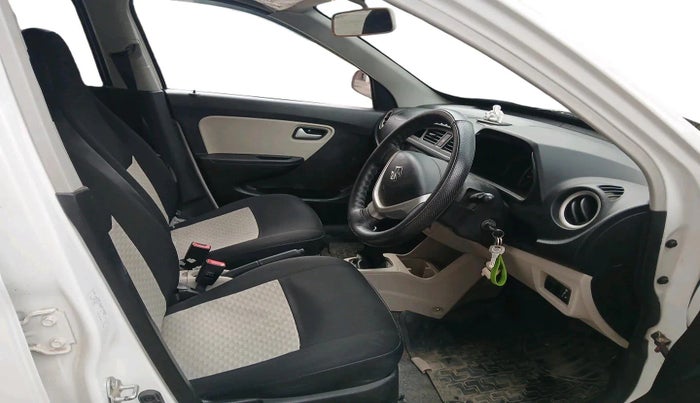 2022 Maruti Alto LXI O, Petrol, Manual, 27,366 km, interior