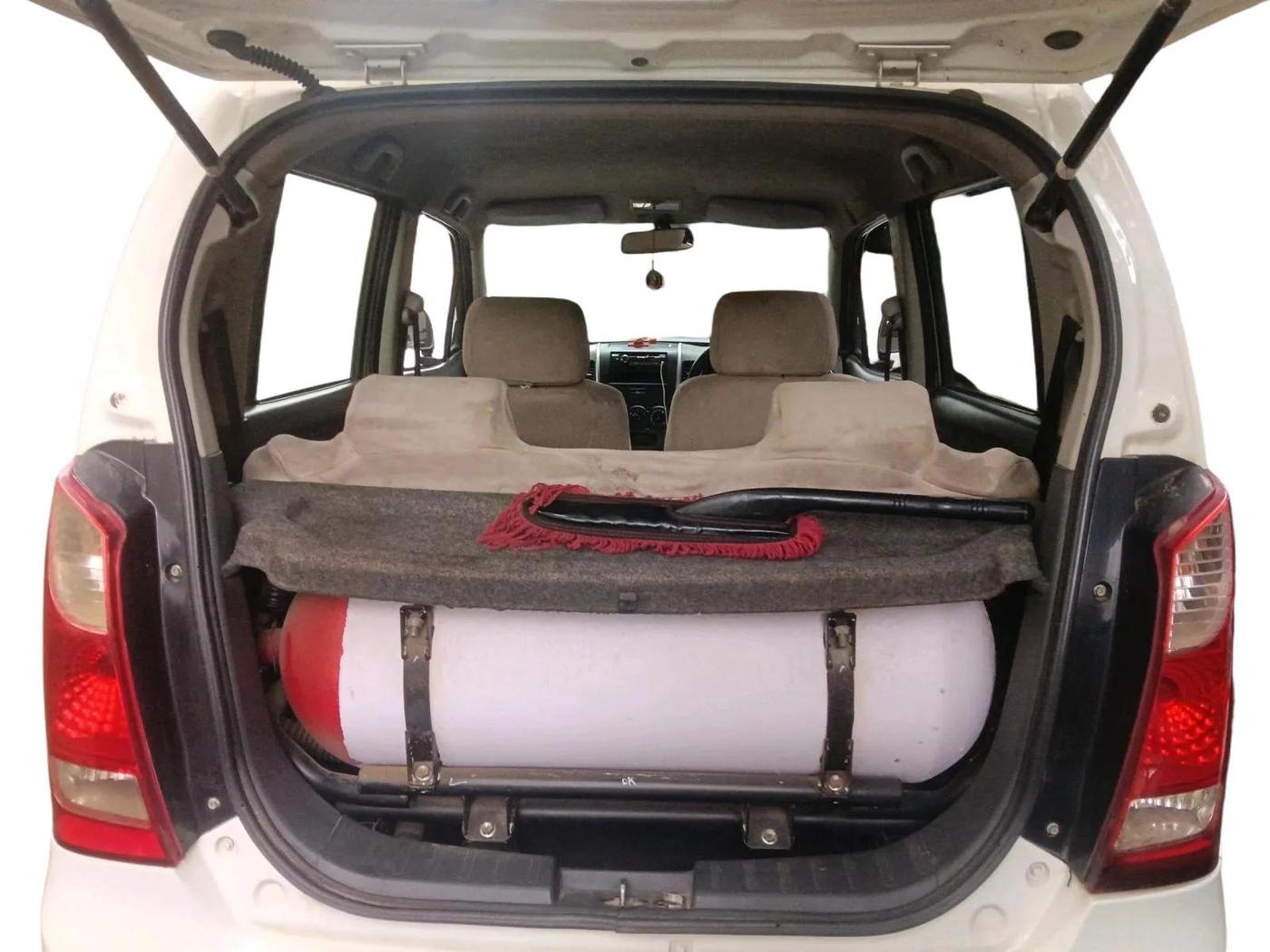2012 Maruti Wagon R 1.0 LXI CNG, CNG, Manual, 1,04,923 km, exterior