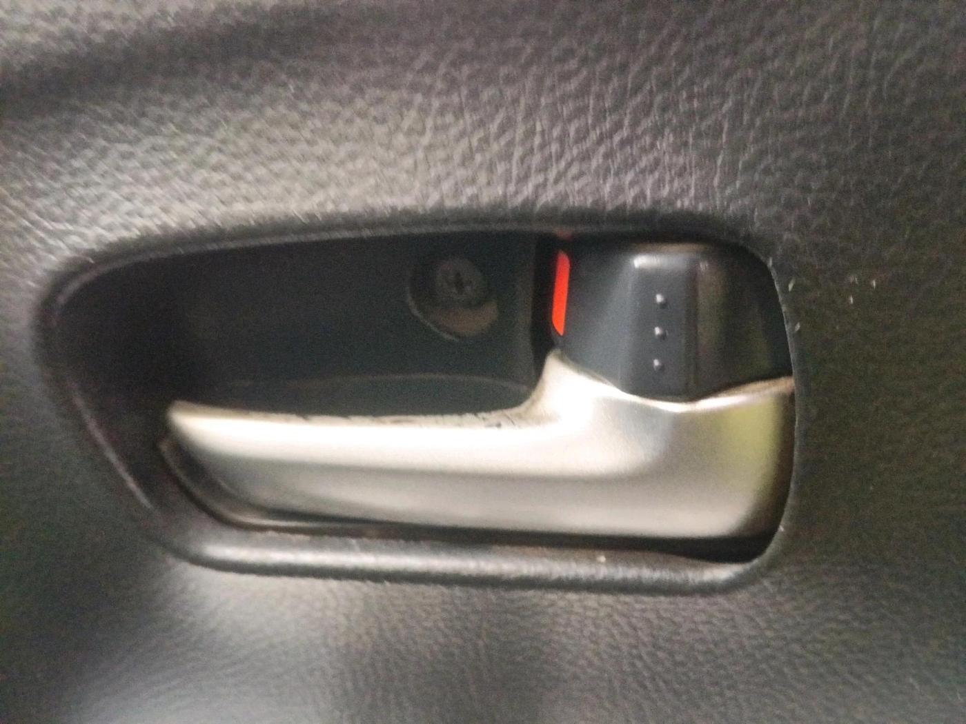 2012 Maruti Wagon R 1.0 LXI CNG, CNG, Manual, 1,04,923 km, interior