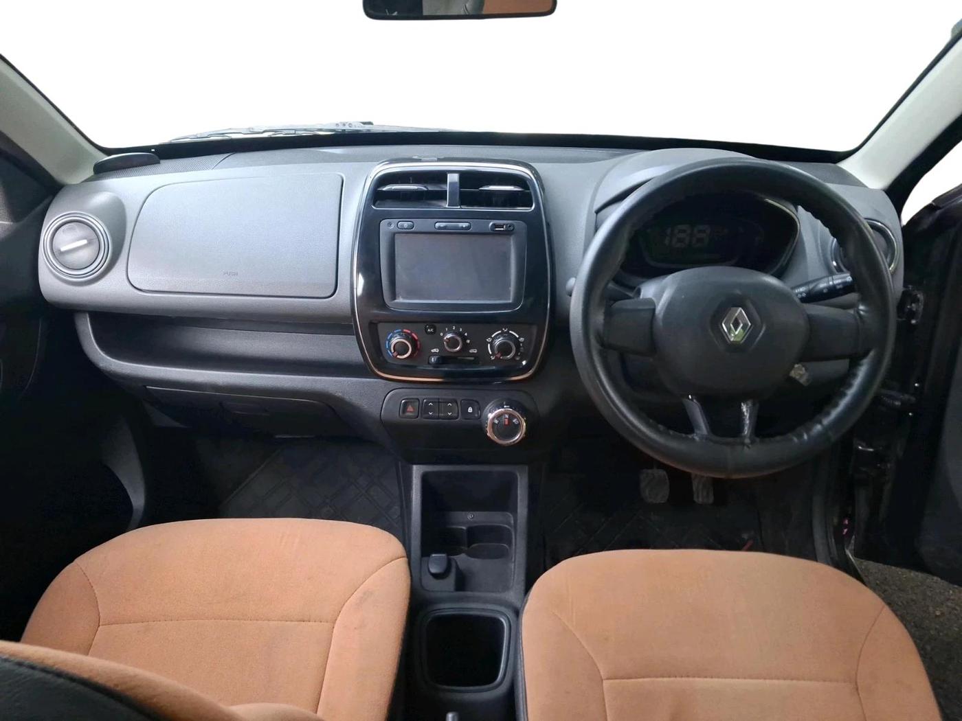 2018 Renault Kwid RXT 1.0 AMT (O), Petrol, Automatic, 26,102 km, interior