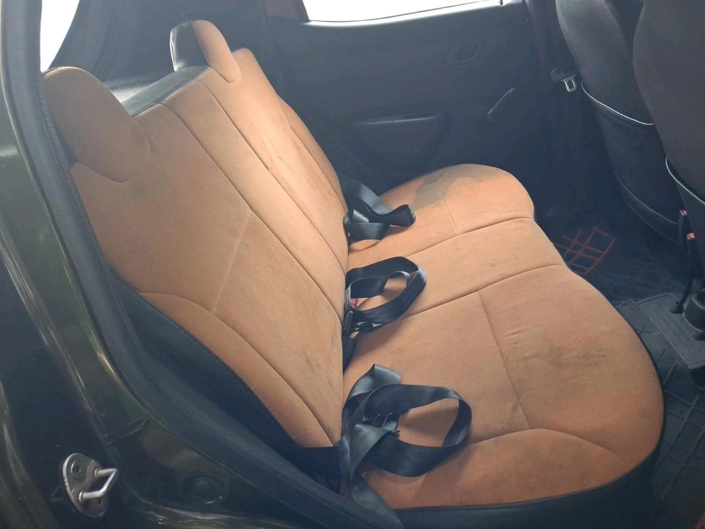 2018 Renault Kwid RXT 1.0 AMT (O), Petrol, Automatic, 26,102 km, interior