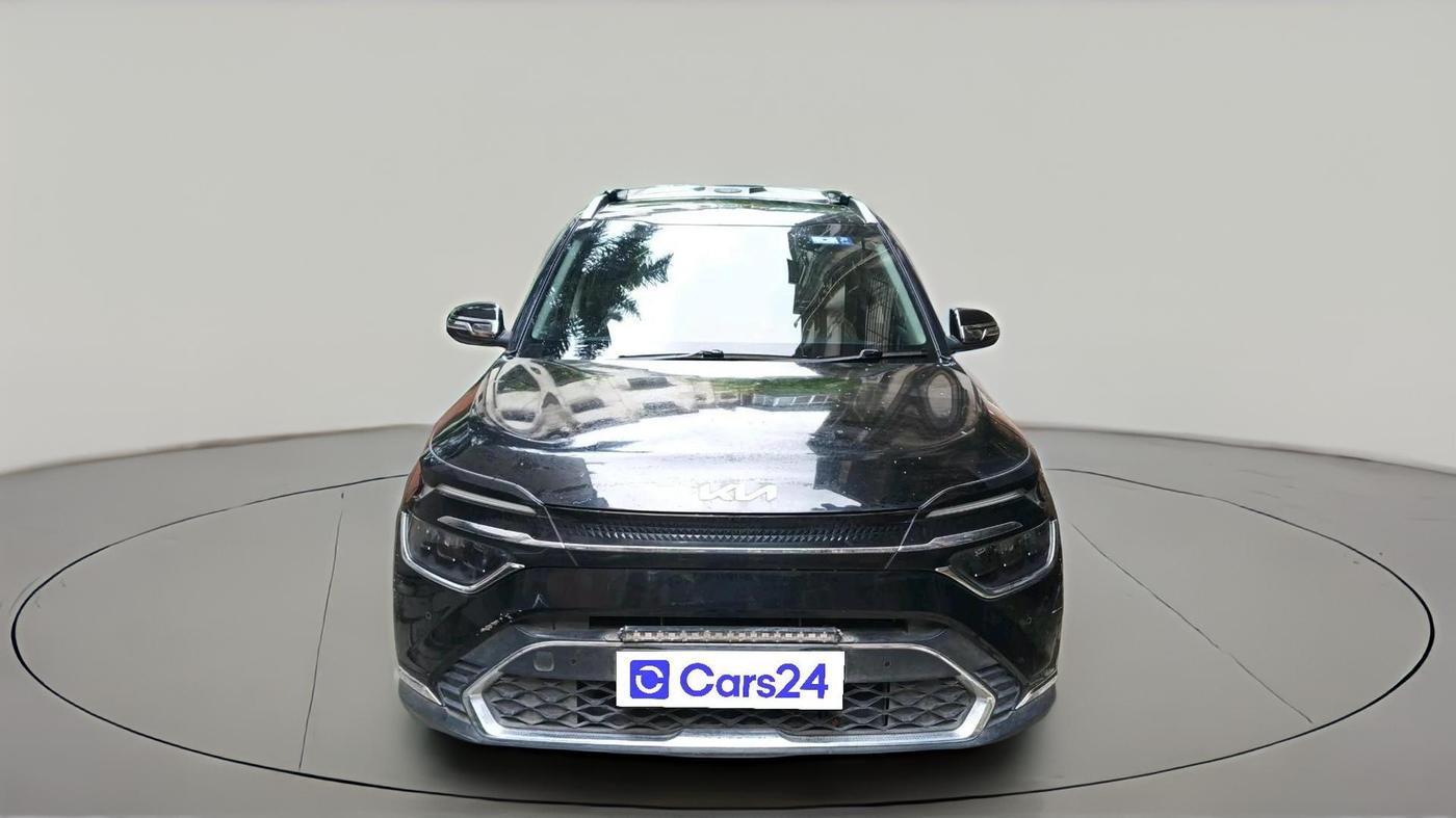 2022 KIA CARENS LUXURY 1.4 PETROL 7 STR, Petrol, Manual, 39,443 km, exterior