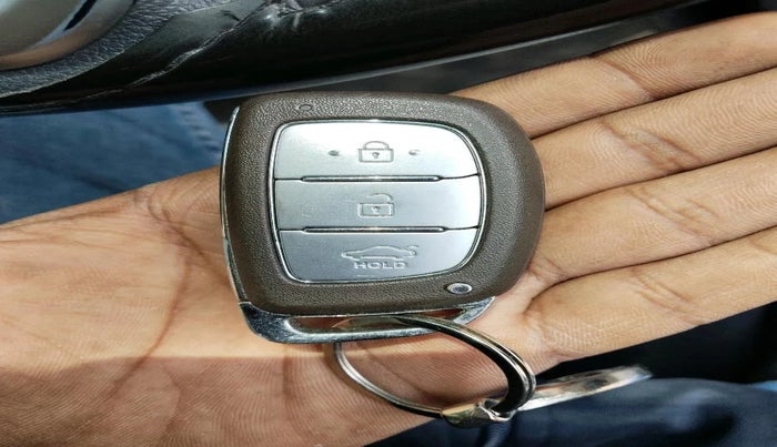 2023 Hyundai AURA SX 1.2 CNG, CNG, Manual, 45,630 km, interior