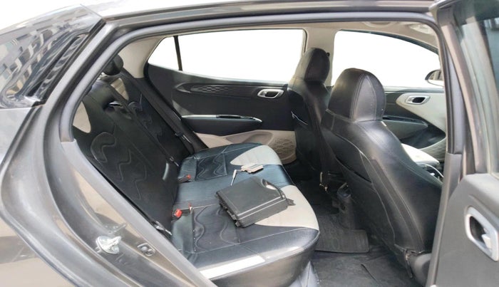 2023 Hyundai AURA SX 1.2 CNG, CNG, Manual, 45,630 km, interior