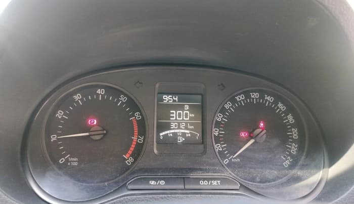2021 Skoda Rapid STYLE TSI, Petrol, Manual, 30,121 km, interior