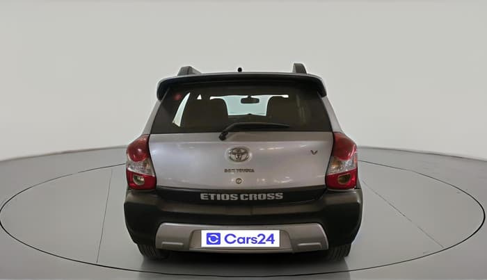 2015 Toyota Etios CROSS 1.5 V, Petrol, Manual, 1,46,251 km, exterior
